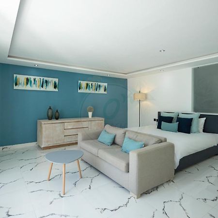 O'Beach Boutique Studios Flic en Flac Экстерьер фото